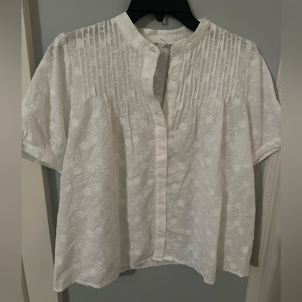 Johnnie-O button down white blouse